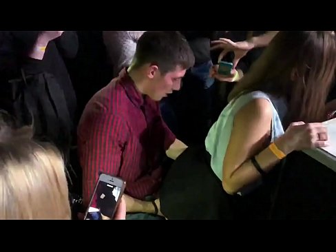 ❤️ sex tūturu i roto i te nightclub Russian. 18-tau-tawhito Russian kotiro i roto i te nono me te tara fucked i roto i te nightclub ❤ Porno i a matou ﹏